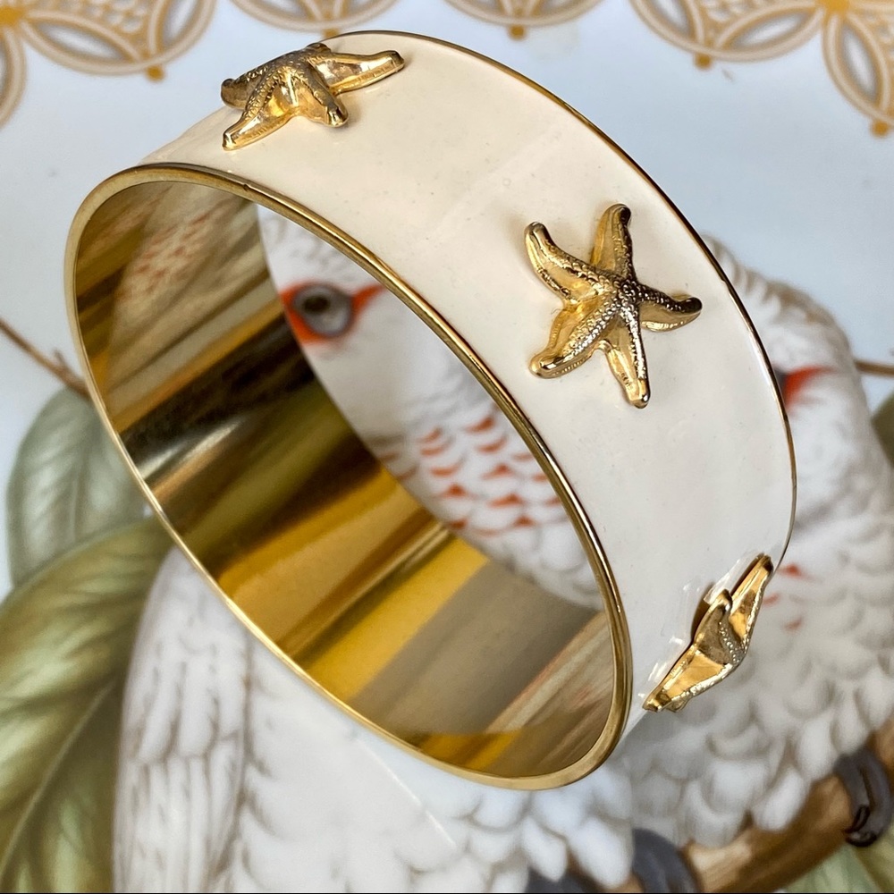 Set (4) > 3 J.Crew Enamel Bangles + 1 Unbranded Starfish Enamel Gold Trim Bangle - Picture 13 of 14